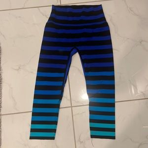 Blue ombré stripe K-deer crops